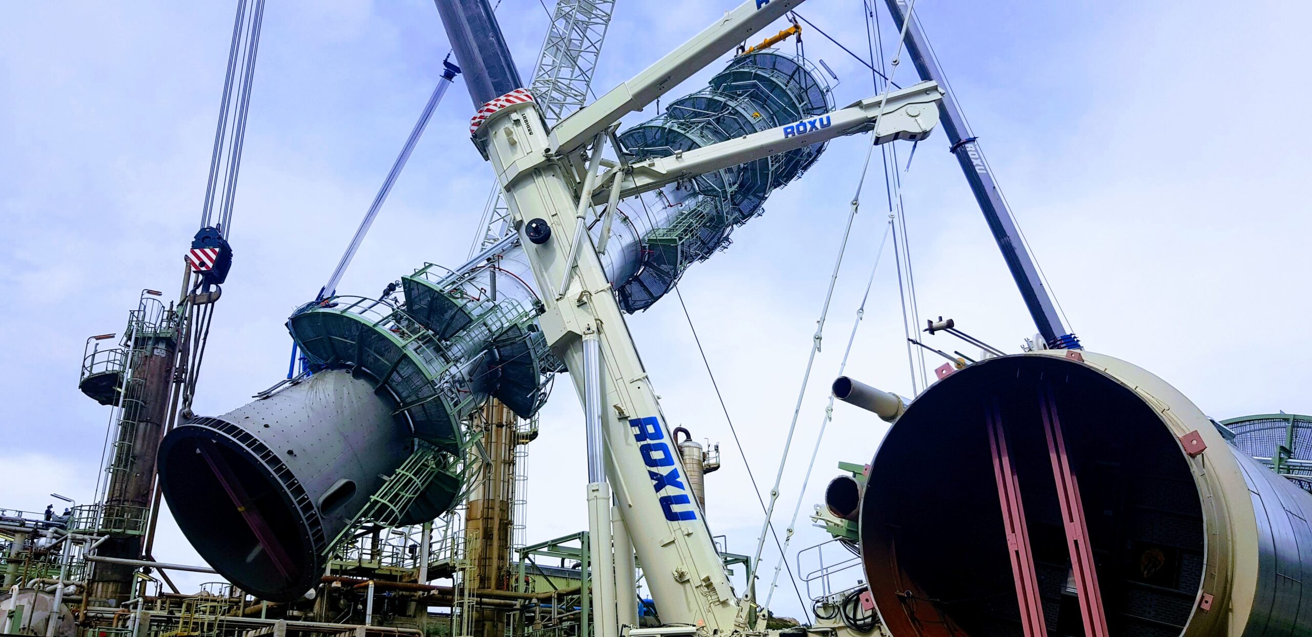 Montaje de estructura metálicas en refinerías